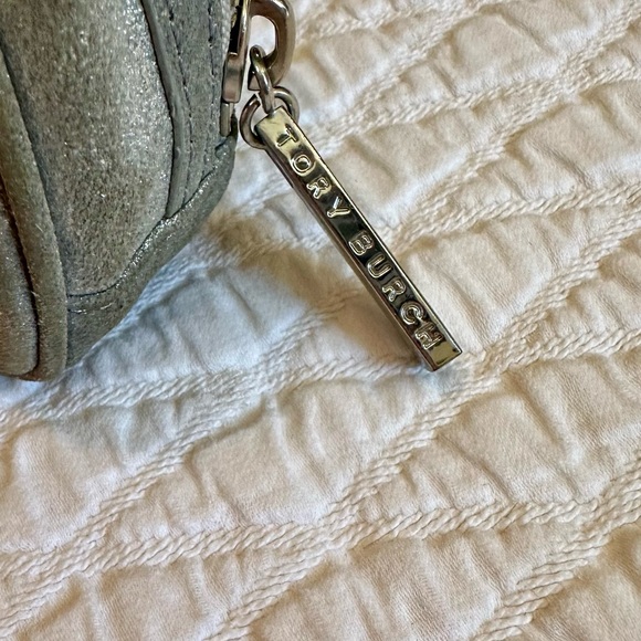 Tory Burch - cosmetic case - silver brushed suede - Picture 4 of 11